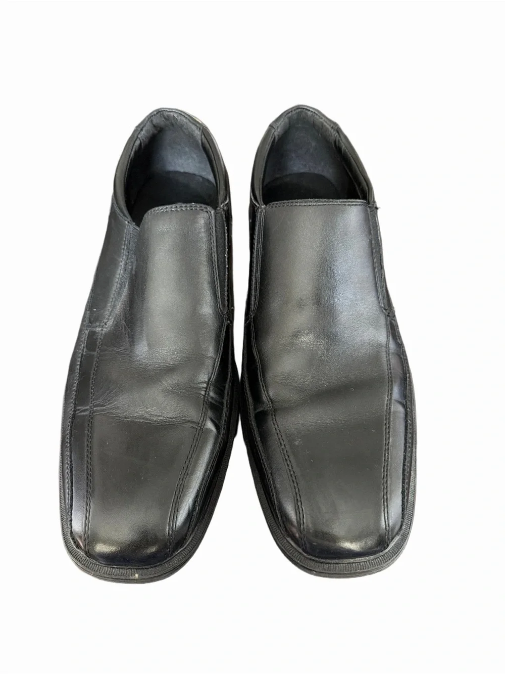 Kenneth Cole New York Men's Black Leather Slip-On Dress Shoes. Size 10.5